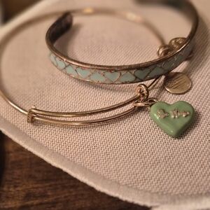 Alex And ANI Rose Gold and Green Heart Bangle/Cuff Set